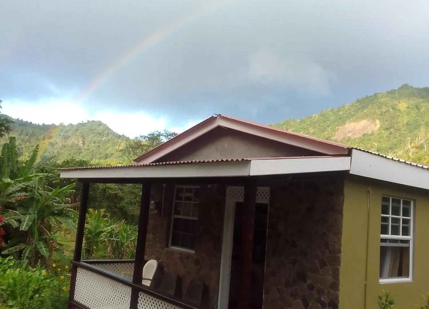 River Splash Cottage Marigot